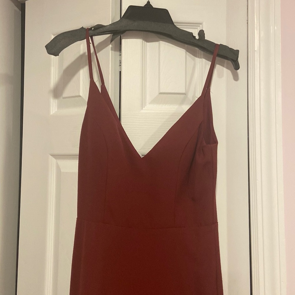 jump aparrel prom dress! this product is gorgeous, size 5/6. Worn once!